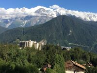 le plateau d'assy devant le mt blanc le plateau d'assy devant le mt blanc