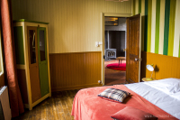 La chambre verte au rez-de-chaussée La chambre verte au rez-de-chaussée