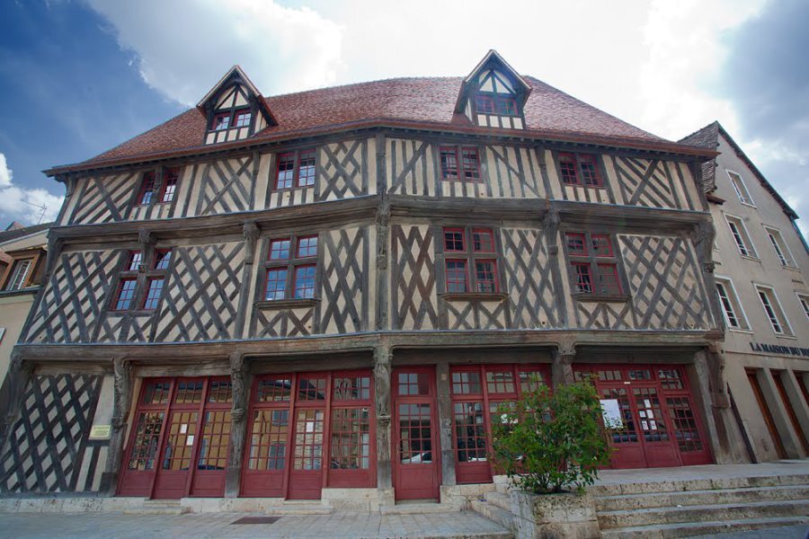 Documents et guides de la ville de Chartres