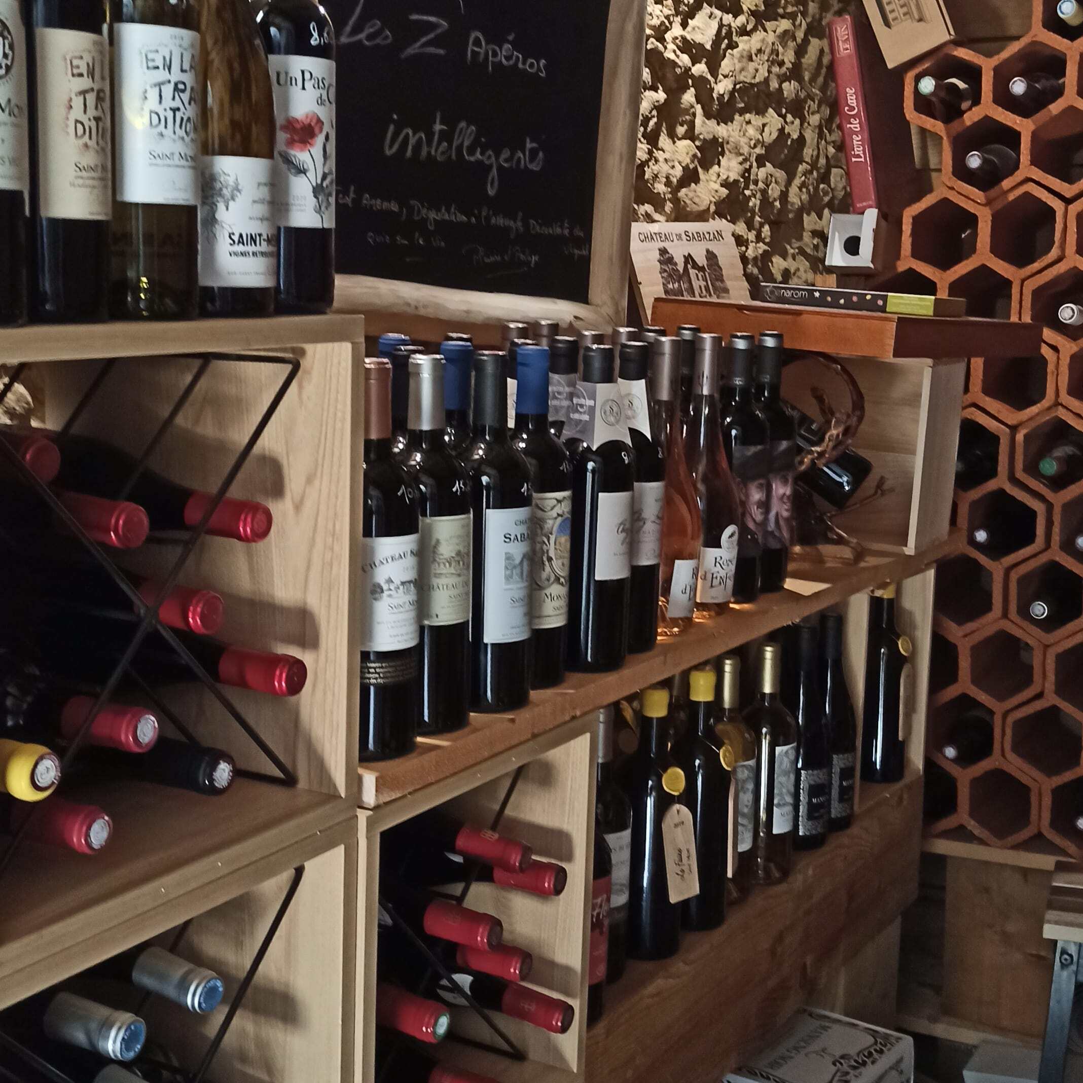 CAVE A VIN