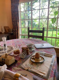 Breakfast table Breakfast table