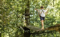Parcours acrobatiques dans les arbres Parcours acrobatiques dans les arbres