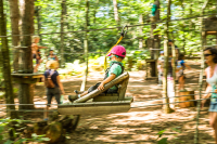 Parcours acrobatiques dans les arbres Parcours acrobatiques dans les arbres