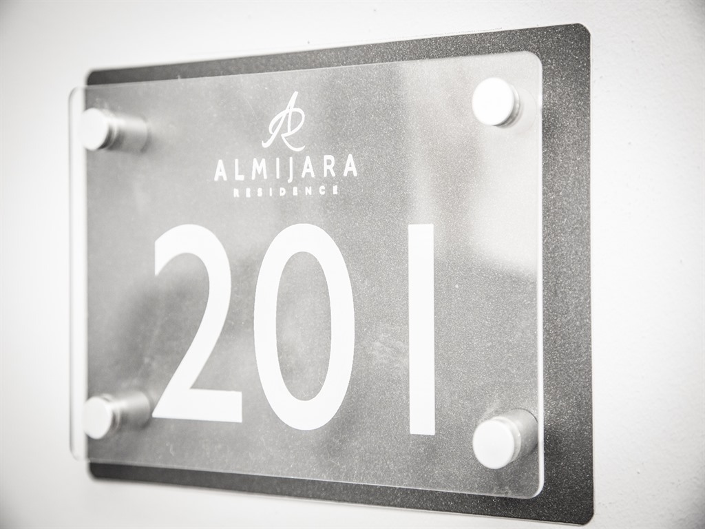 Room 201-7 Room 201-7