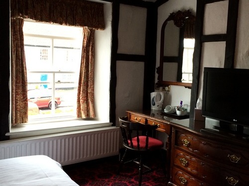 Dun cow vintage inn