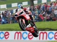 Cadwell Park (1 mile)