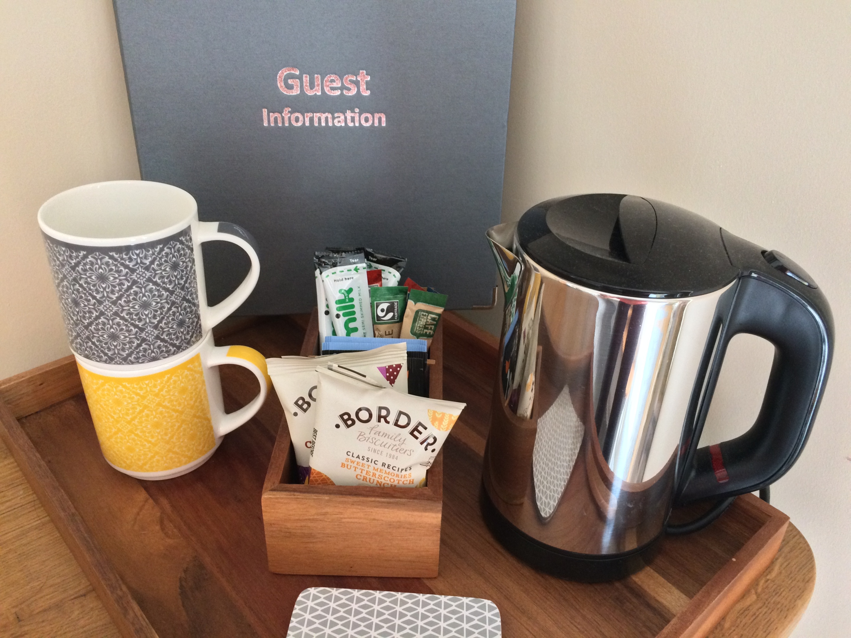 Hospitality Tray & Guest Information Hospitality Tray & Guest Information