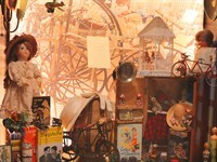 Historische Fahrräder, Puppen & Spielzeug & die Welt der 50er Jahre