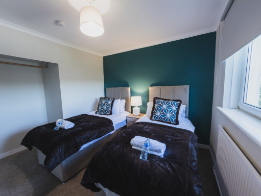 2 single beds