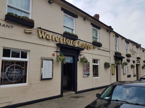 Waterford Lodge Hotel - 