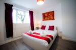 OneStop Short Lets Canning Town Double Bedroom