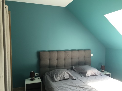 Chambre 1 avec lit de 2 personnes en 160*200 et dressing