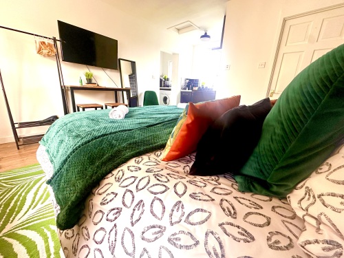 Studio annexe sleeps 3