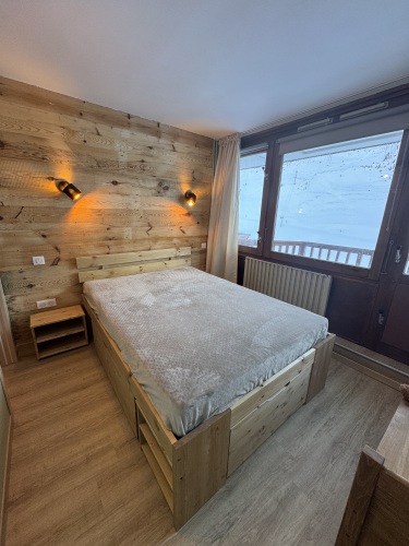 chambre parents vue sur pistes 
