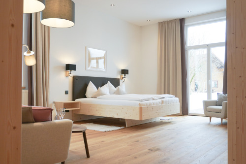 Suite-SPA mit Infrarotkabine-Eigenes Badezimmer-Balkon - Basistarif