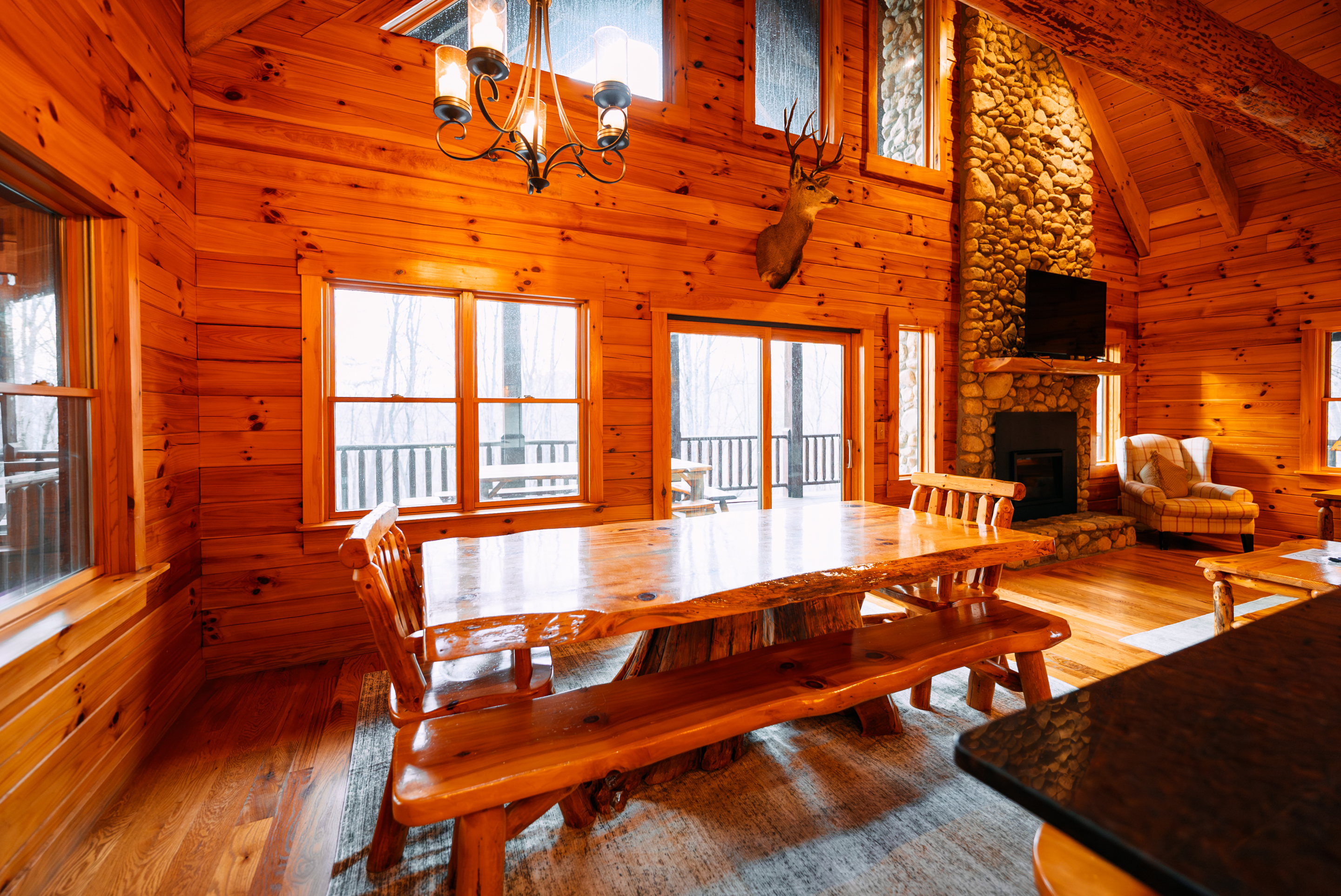 Gray Wolf Lodge | Photo 11