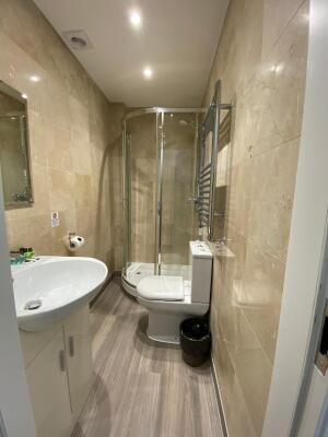 Apt.15,17Suite Private