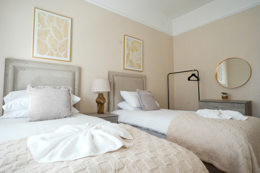 Twin Bedroom