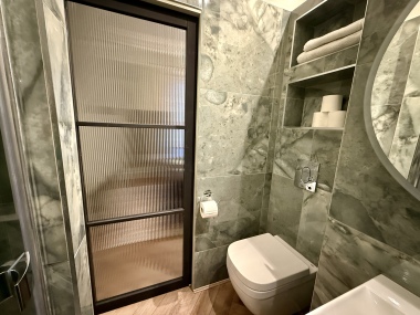 En Suite shower room
