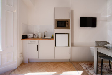 King Suite Kitchenette