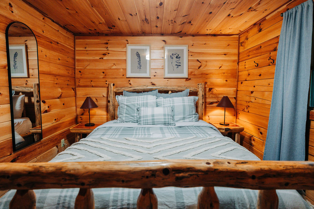 Rustic Cedar Inn | Photo 38