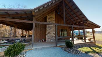Dreamland Cabins - Twin Pine Cottage - 