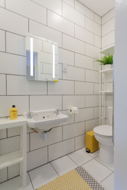 Bungalow-Ensuite with Bath-Countryside view - Base Rate