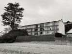 Beach Court apartments from beach 