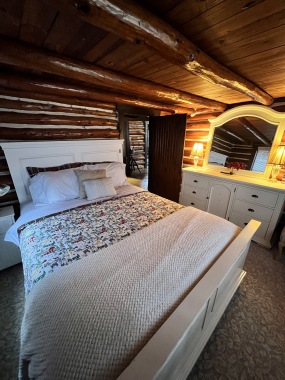 Master Bedroom Main Level