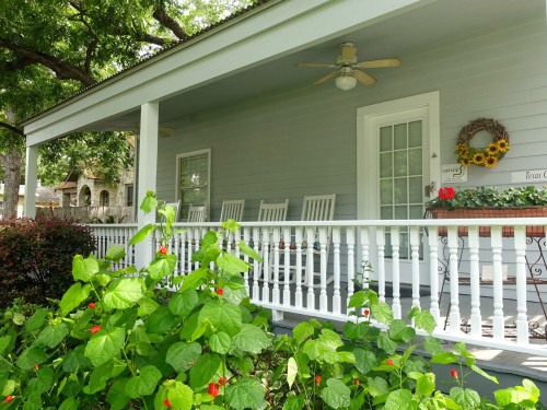 Texas Cottage private front porch & entrance