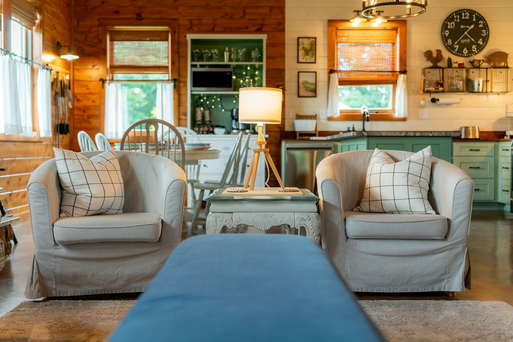The Farmhouse on Barton | Photo 7