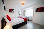 OneStop Short Lets Canning Town Double Bedroom