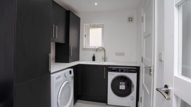 separate utility room 