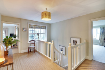 Interior - Guest Landing