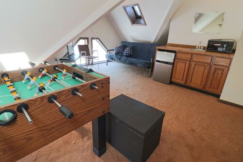Game Room & Additional Futon