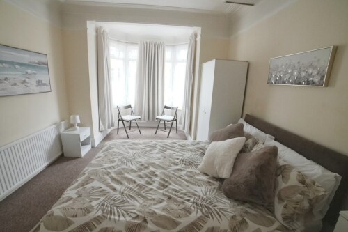 Silverdale House - Bedroom example