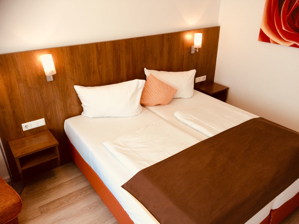 Hotel Triton Koln Germany Toproomscom