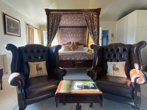 William Madocks Bedroom - named after the esteemed MP, philanthropist & entrepreneur, who founded Tremadog and Porthmadog. He purchased Plas Tan-Yr-Allt in 1798.