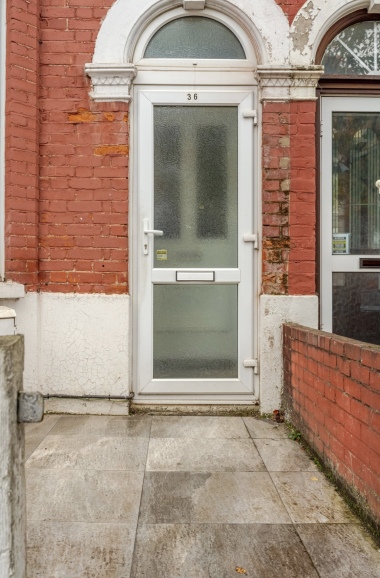 Exterior double glazed door to house 