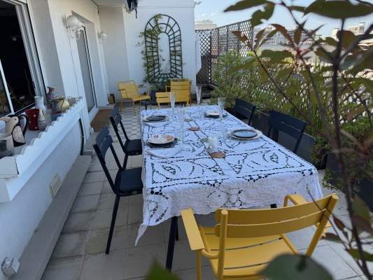 Table sur terrasse est