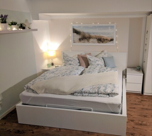 Modernes, Mini-Apartment Nürnberg, Playmobil - Kingsize Bett  200x200(Komfort Apartment)
