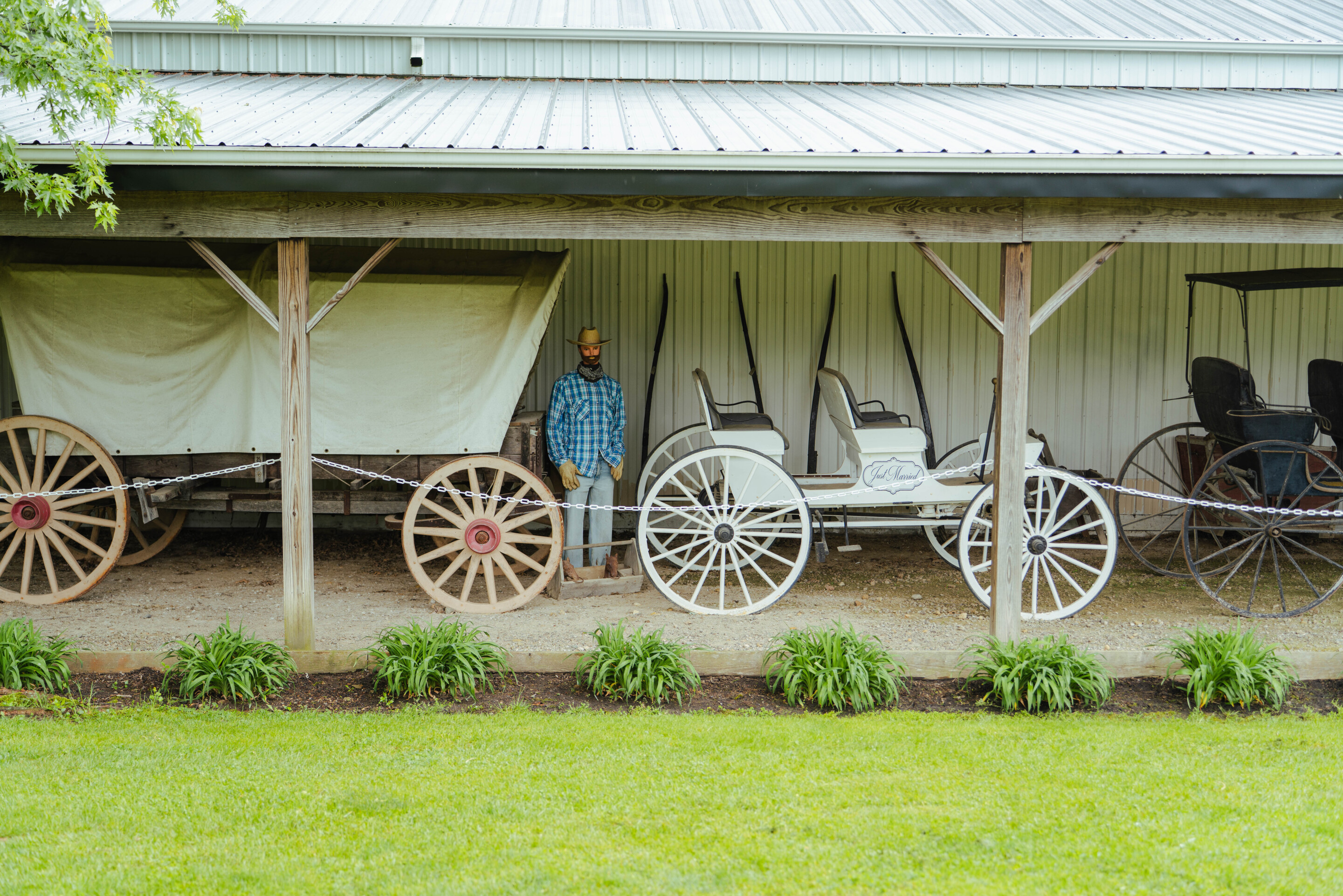 Tenant House | Photo 37