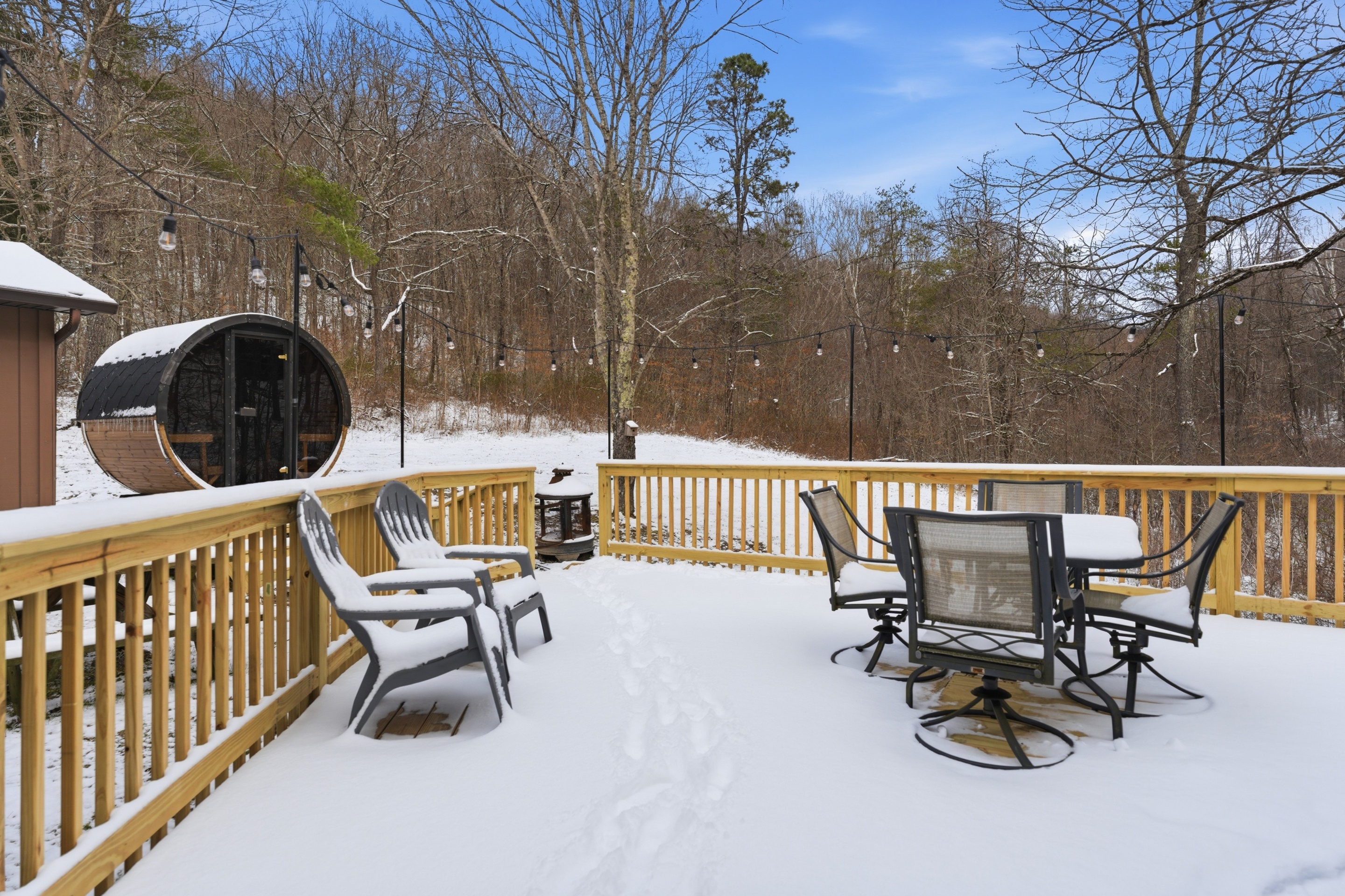 Honeysuckle Creekside Cabin | Photo 41