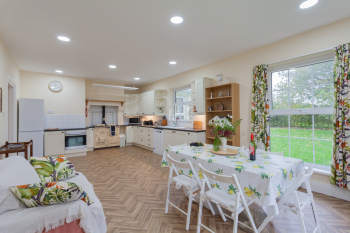 Kitchen - Kitchen; Grange