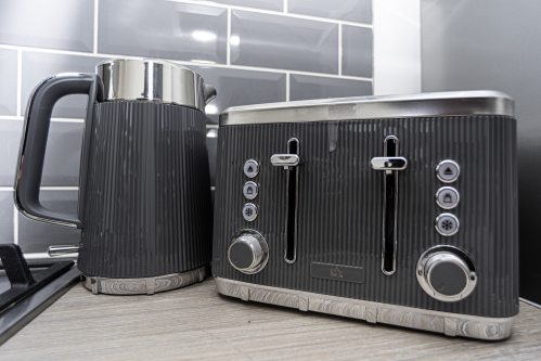 Everything guests need for quick breakfasts and hot drinks throughout their stay.