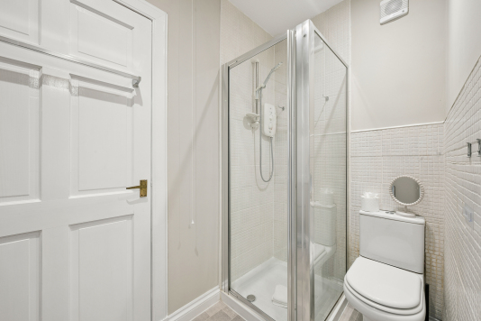 Up stairs ensuite Shower Room