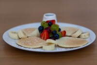 Pancakes with fruit