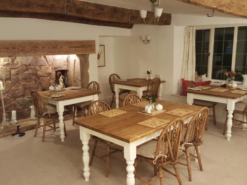 16th Century dinning room 