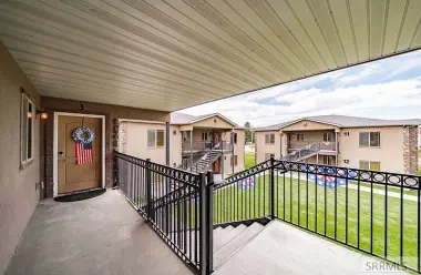 Entry suite 3