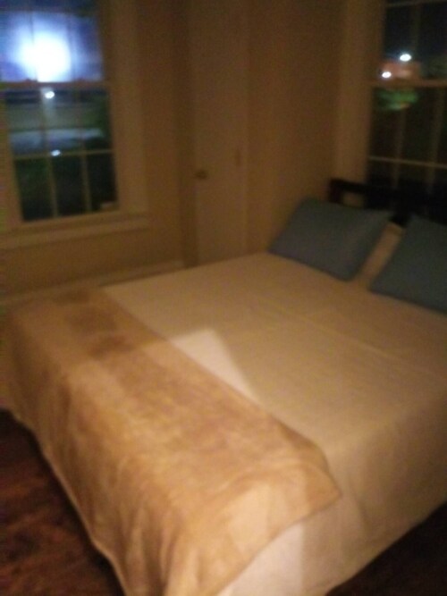 3rd bedroom, there are blinds in the bedroom